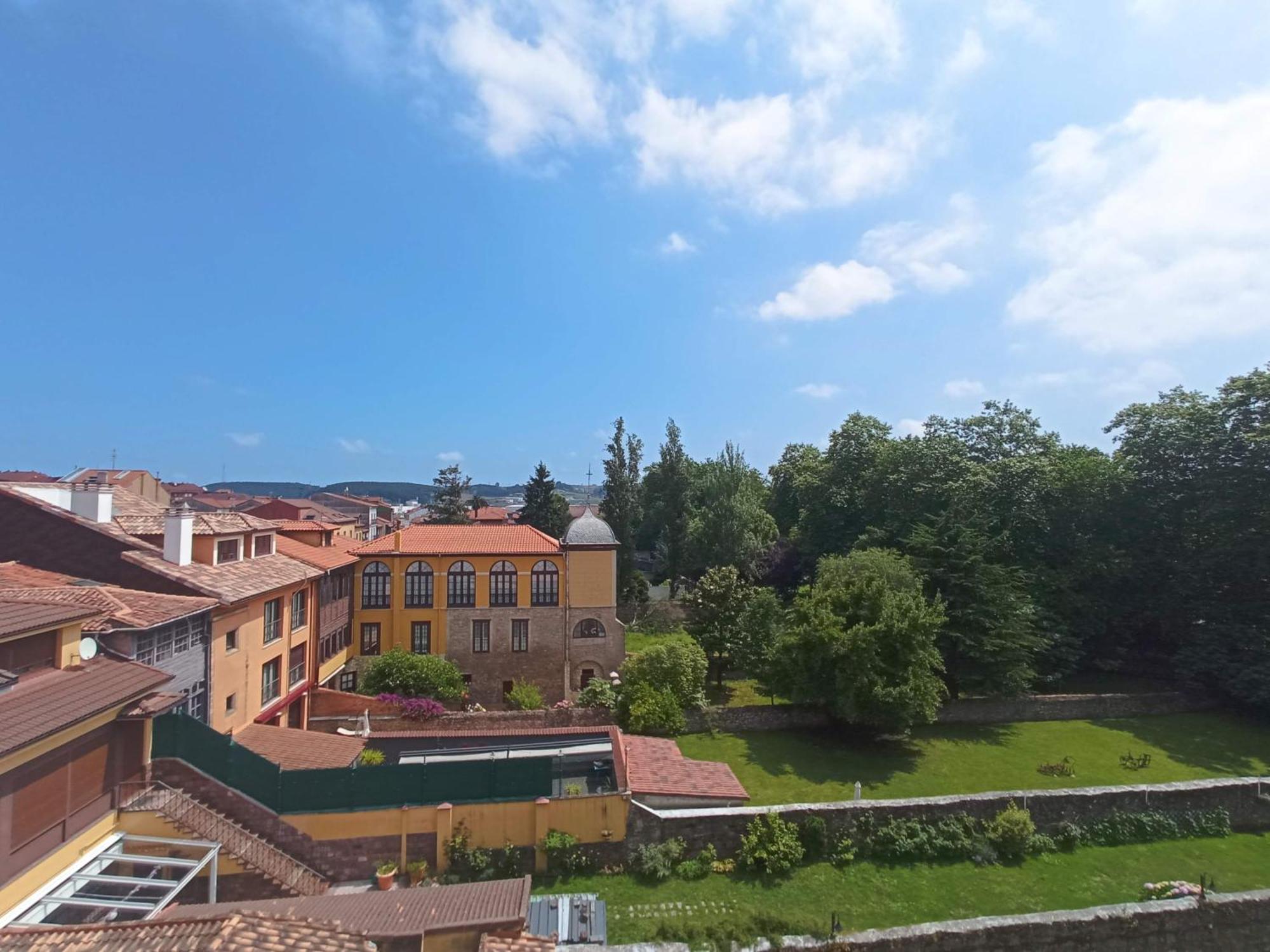 Piso Aviles Centro Parque Ferrera Екстериор снимка